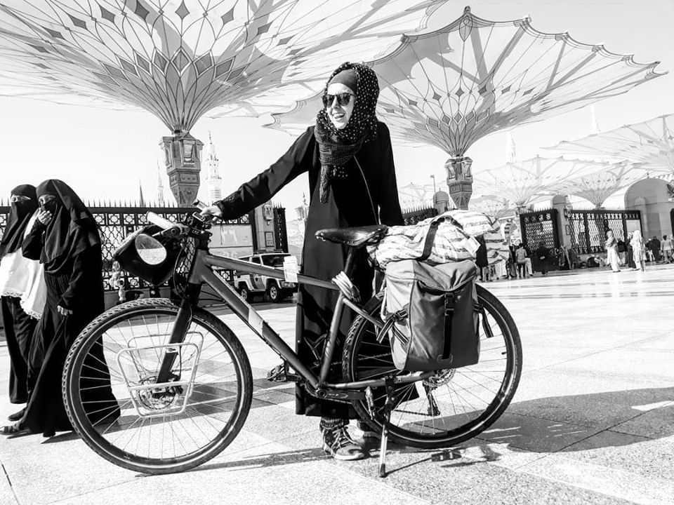 Sara Haba สตรีคนแรกที่ปั่นจักรยานไปมักกะฮ์