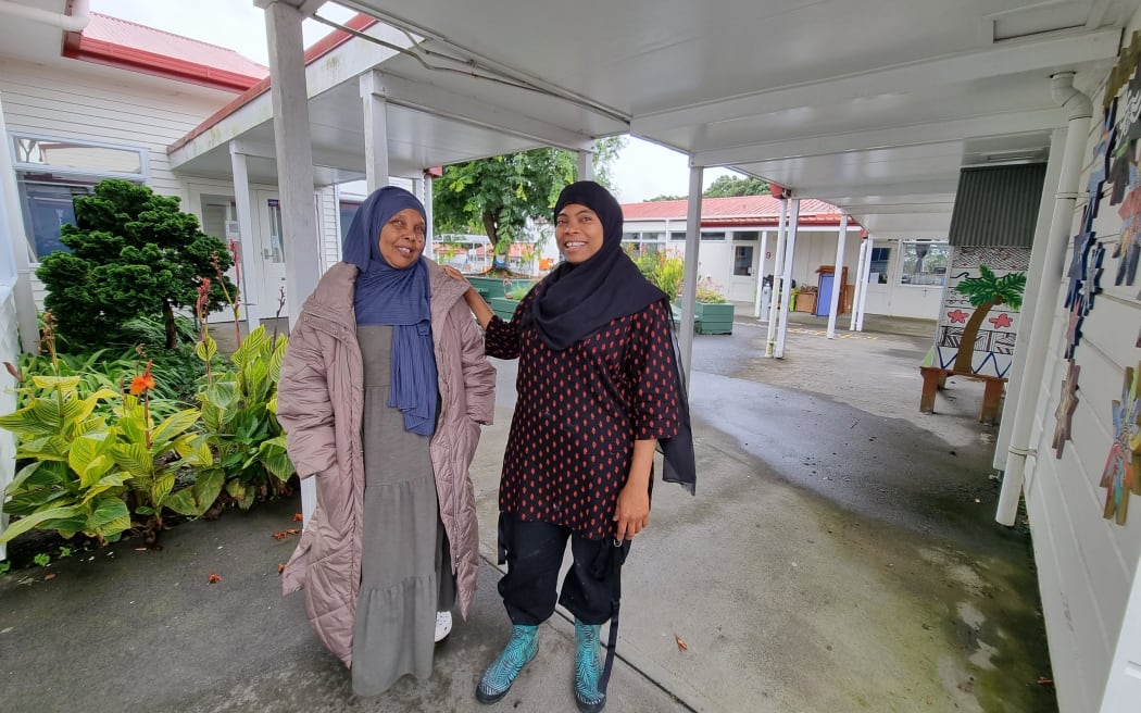น้ำท่วมนิวซีแลนด์ โรงเรียนให้ที่พักผู้อพยพมุสลิม