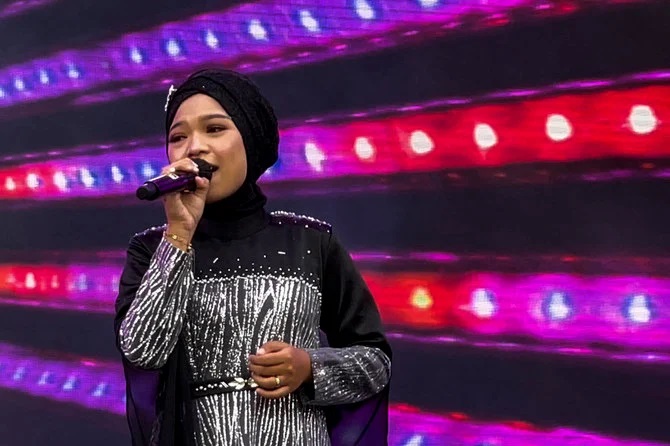“แม่อินดี้” ในชุดฮิญาบ วงดนตรีขวัญใจวัยรุ่นอินโดนีเซีย 