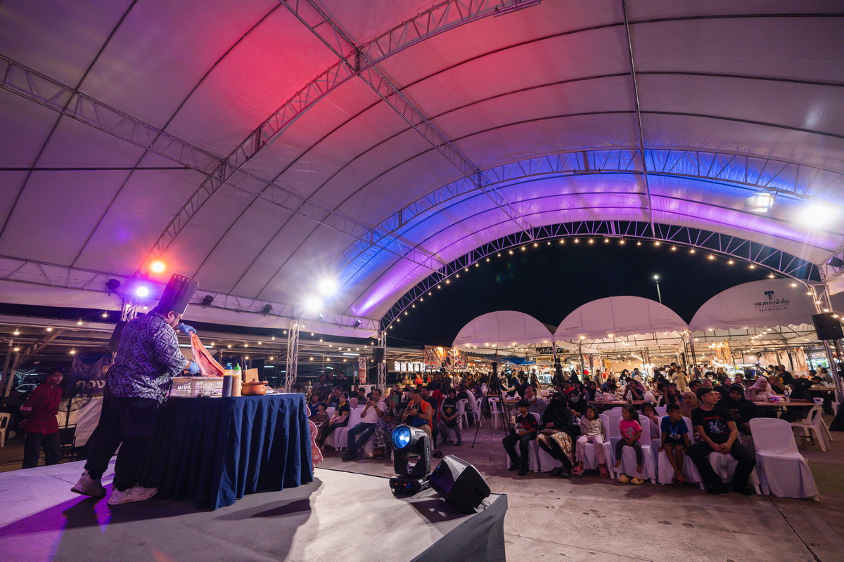 เสน่ห์ฮาลาล เสน่ห์มีนบุรี: เก็บภาพมาให้ดู! 7 วันสุดคึกคัก รวมเสน่ห์วัฒนธรรมและของกินเด็ดไว้ครบ