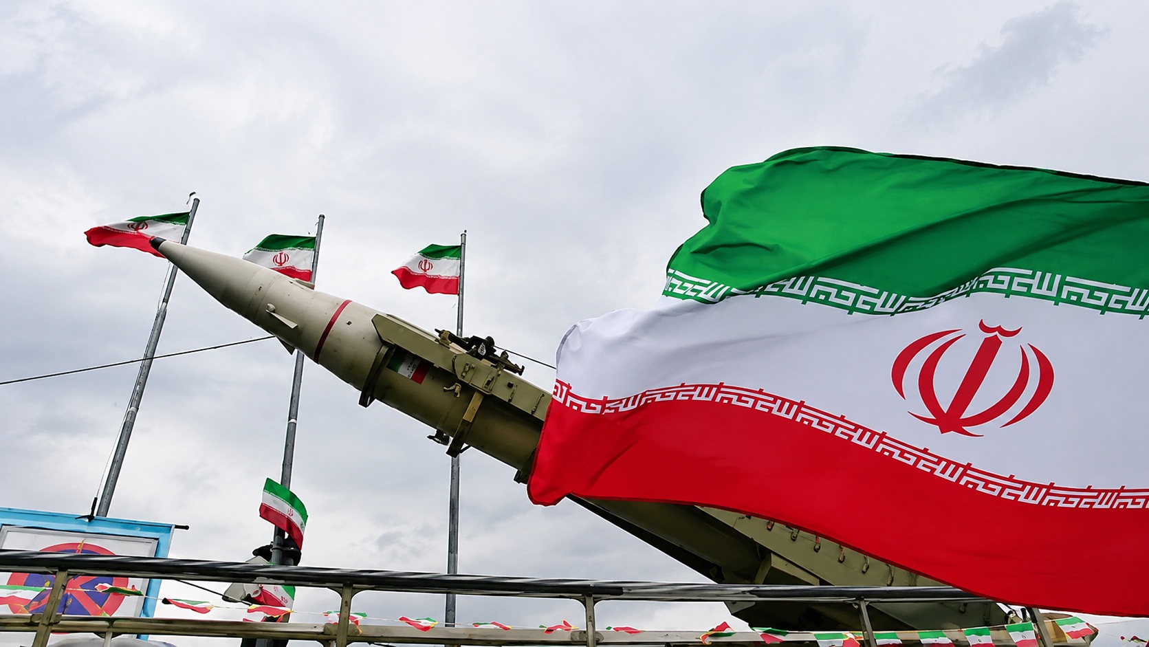 อิหร่านระทึก! สมาชิก IRGC 2 นายถูกยิงเสียชีวิต สื่อรัฐชี้เป็นเหตุโจมตี