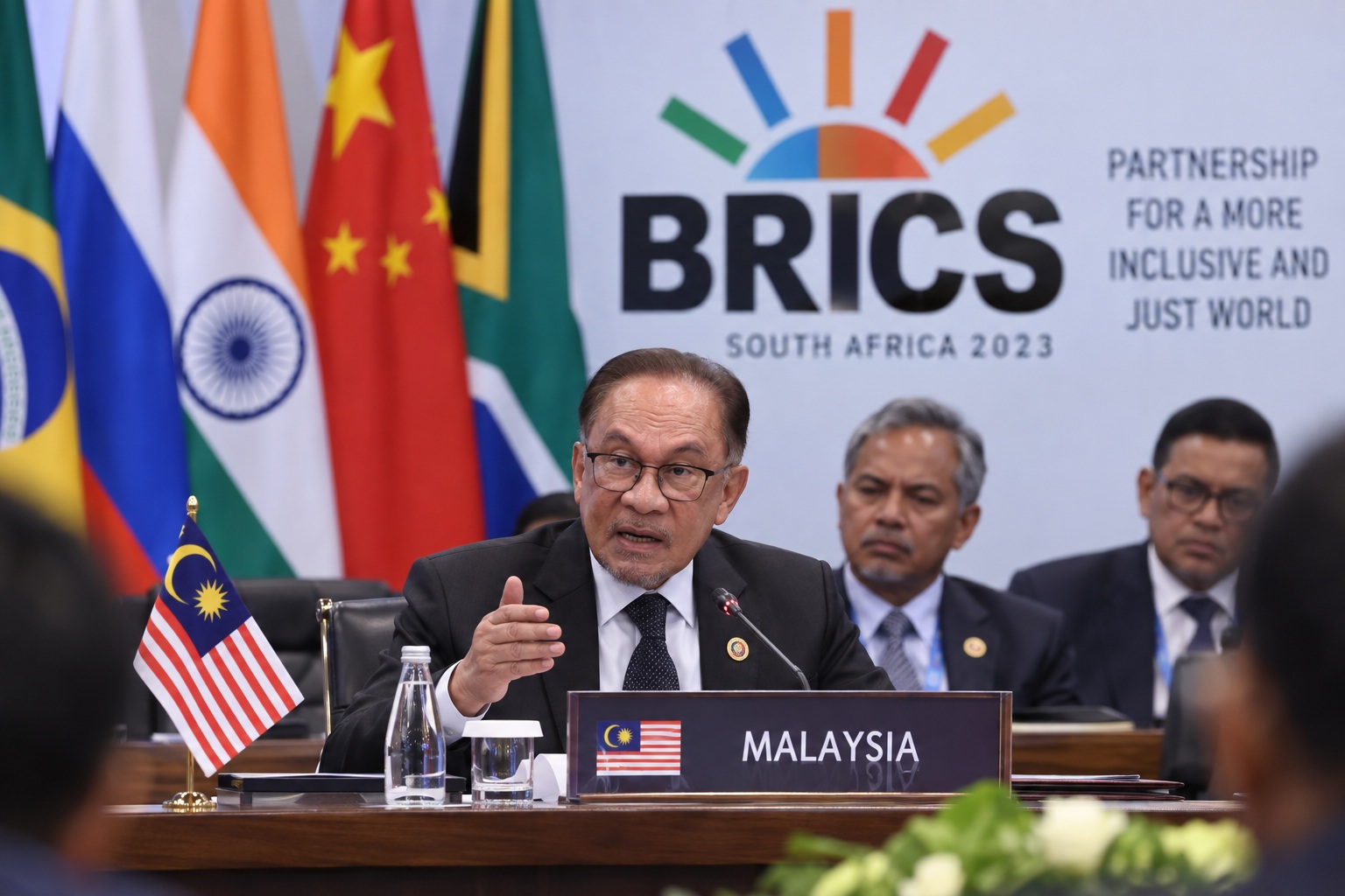 นายกฯ มาเลเซียลั่น! BRICS ต้องไม่ยอมรับ “การยึดครอง-อาณานิคม-ก่อการร้ายโดยผู้ตั้งถิ่นฐาน”